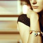 Bracelet with cupcakes, don..
